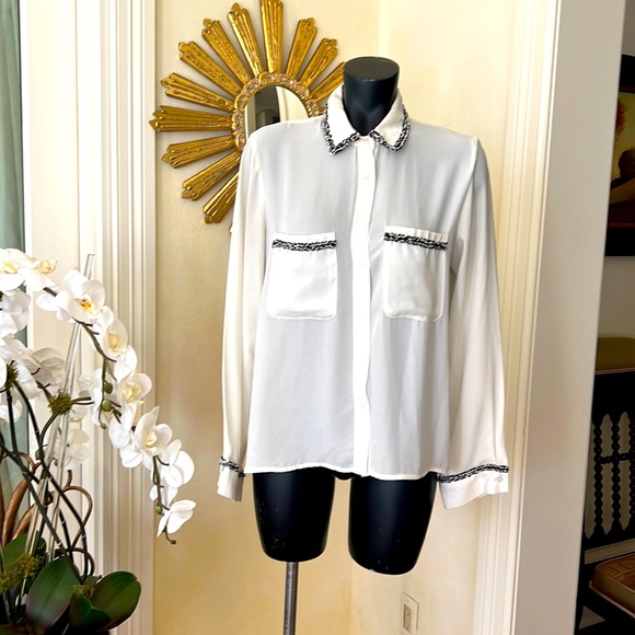 Zara Tops - Zara Women’s blouse